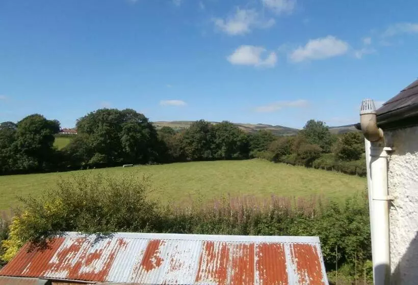 Majatalo Cerdyn Villa