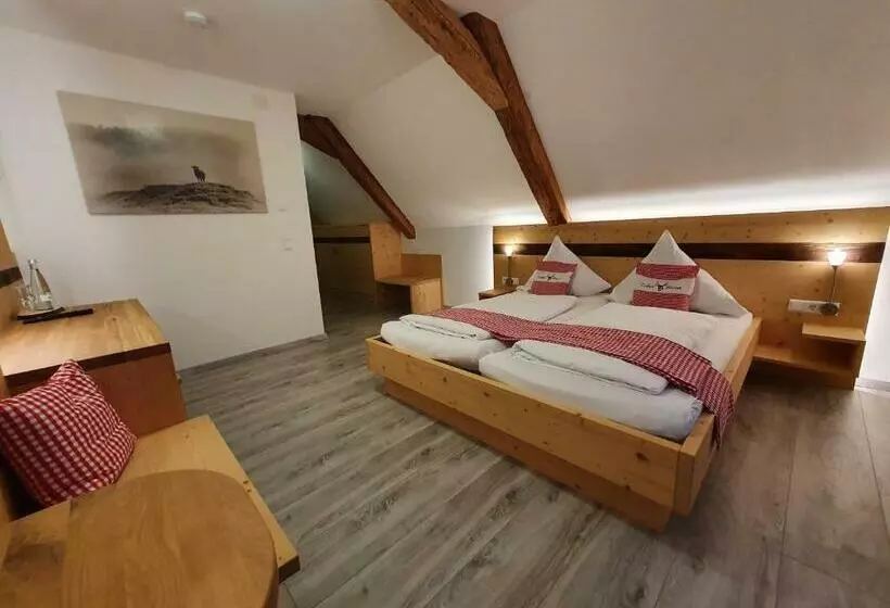 Majatalo Gasthaus Zum Hirschen