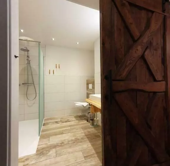 Majatalo Gasthaus Zum Hirschen