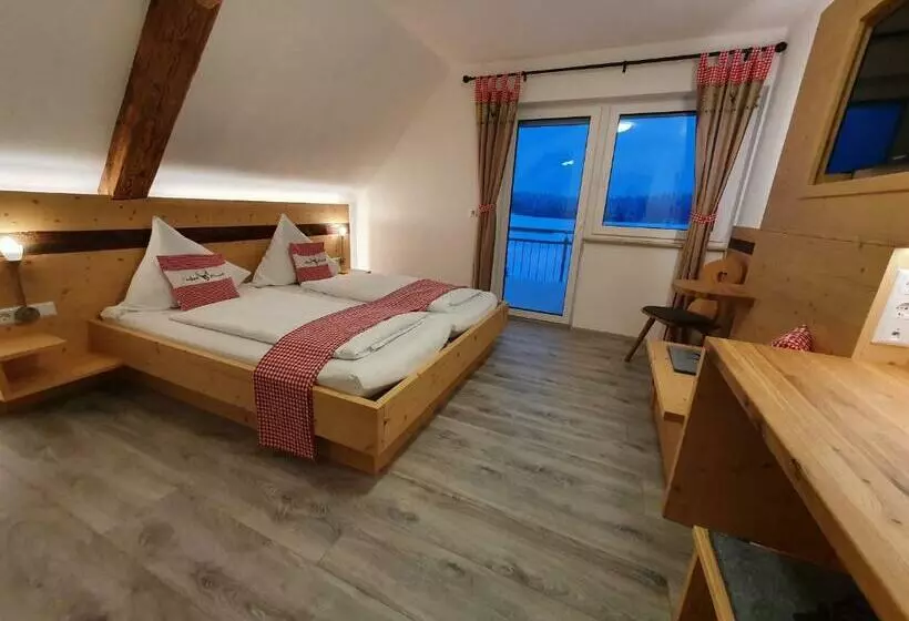 Majatalo Gasthaus Zum Hirschen