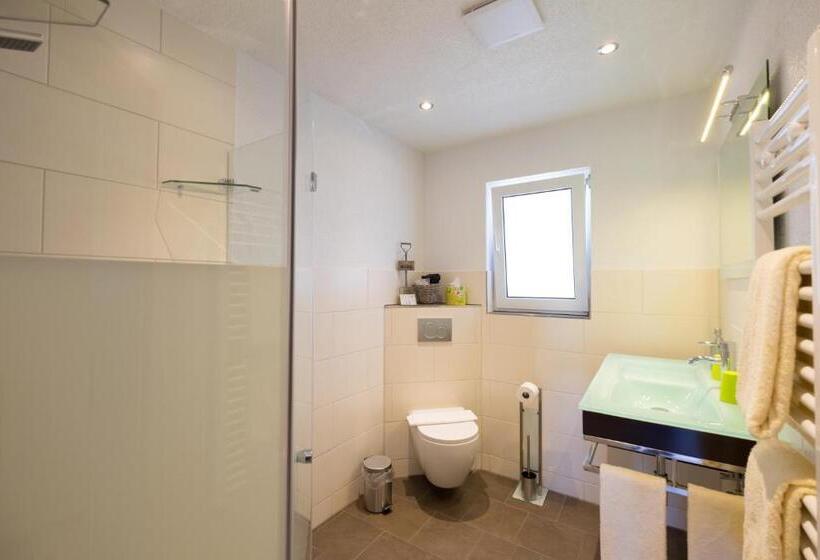 膳宿费 Gasthaus Zum Hirschen