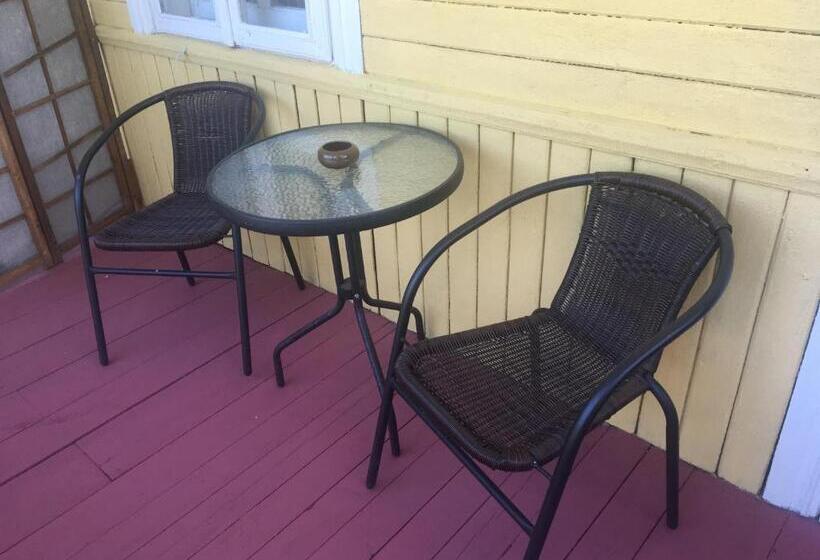 پانسیون Parko Vila