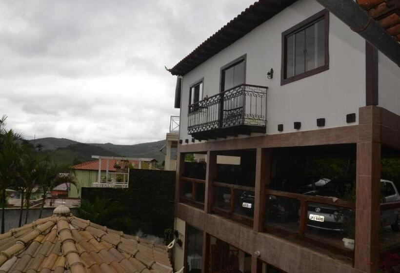 بنسيون Pousada Gamarano