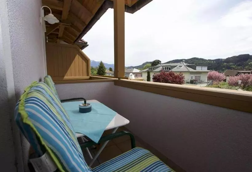 ペンション Seeappartements Bacher