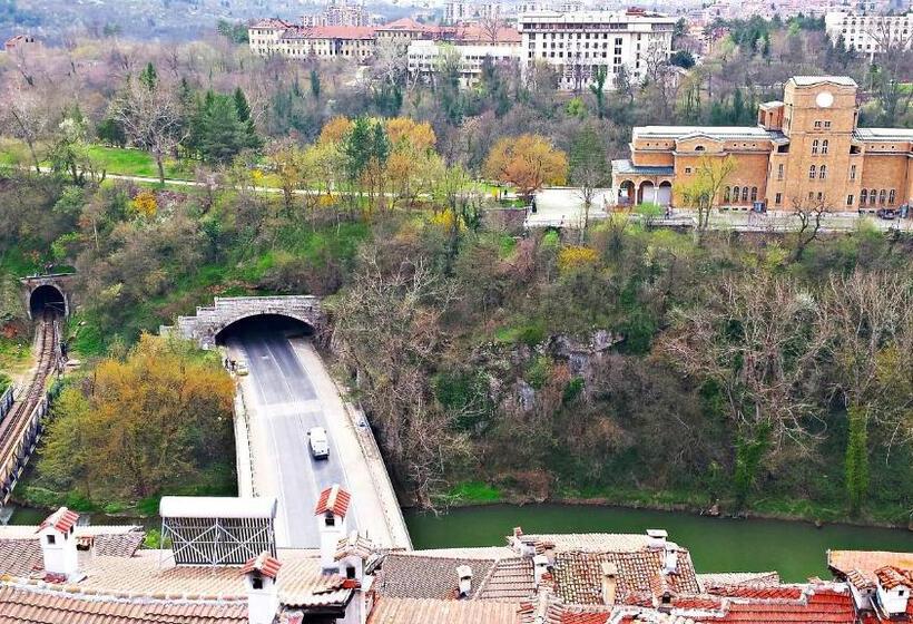 ペンション Trendy Inn