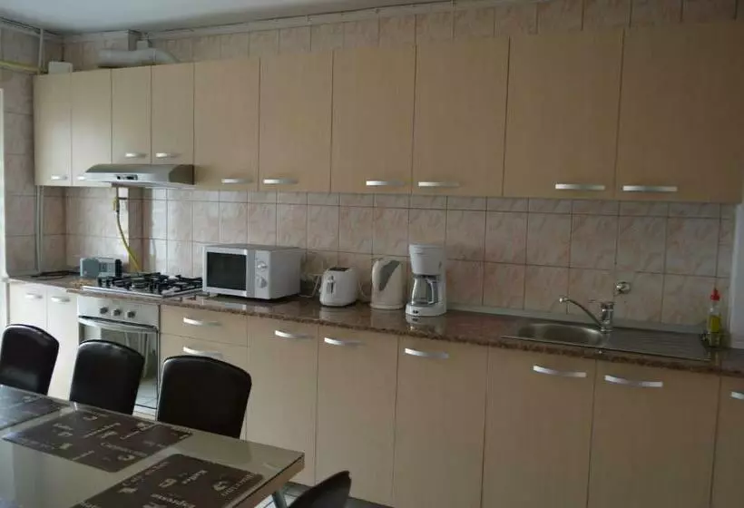 پانسیون Vila Villador
