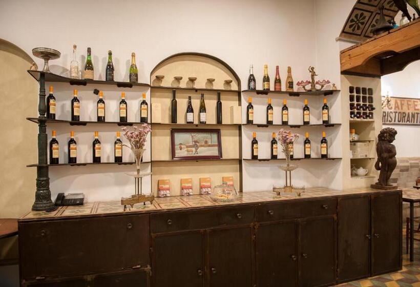 فندق Albergo Vittoria