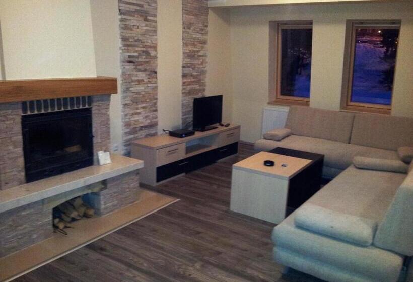 پانسیون Apartments And Rooms Max Well