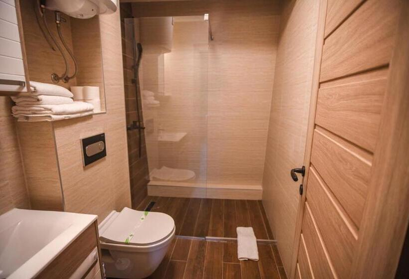 پانسیون Apartments And Rooms Max Well