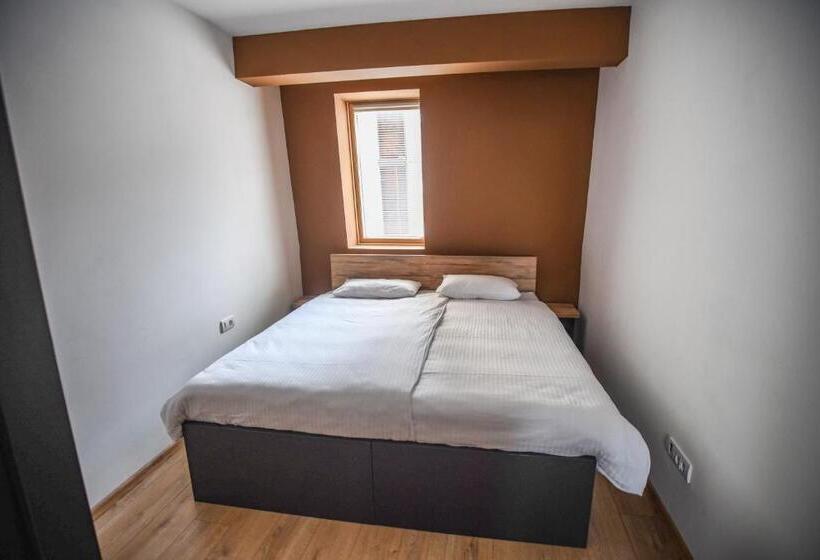 پانسیون Apartments And Rooms Max Well