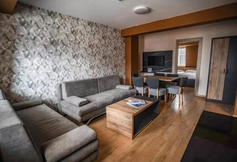 پانسیون Apartments And Rooms Max Well