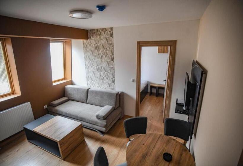 پانسیون Apartments And Rooms Max Well