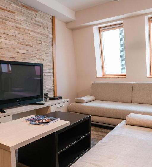 پانسیون Apartments And Rooms Max Well