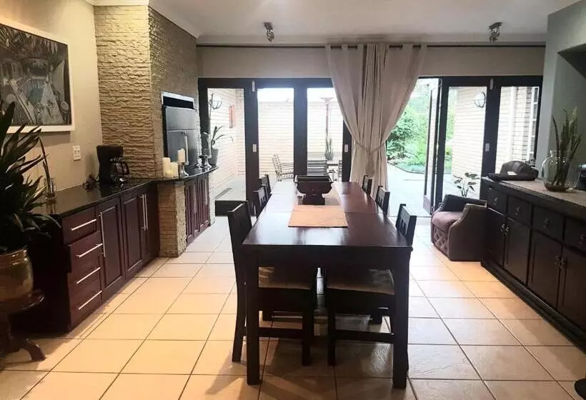 ペンション Le Gallerie Luxury Accommodation
