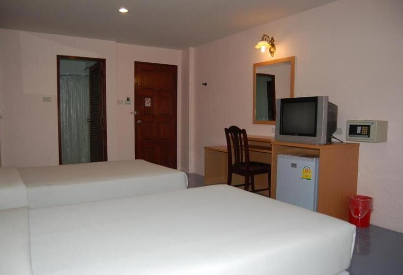 Hotel Baan Manthana House