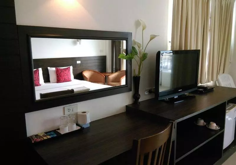 酒店 Baan Manthana House