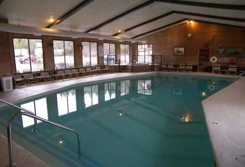 호텔 Bavarian Haus Lakefront Inn