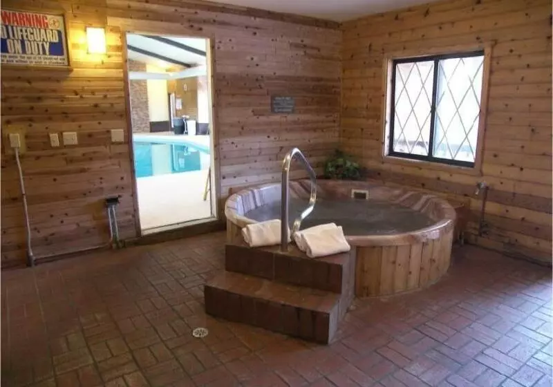 호텔 Bavarian Haus Lakefront Inn