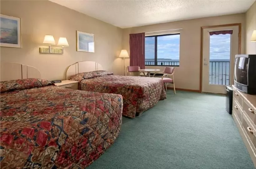 호텔 Bavarian Haus Lakefront Inn