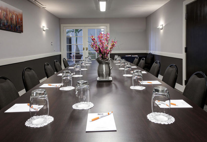 فندق Bentley S Boutique ; Best Western Premier Collection