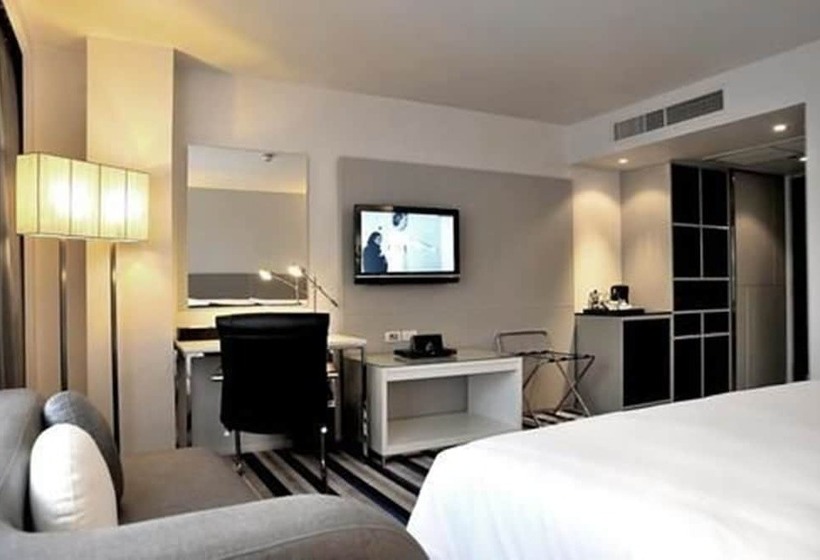 هتل Best Western Sukhumvit 20