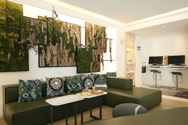 Dandy Hotel Daan Park Branch