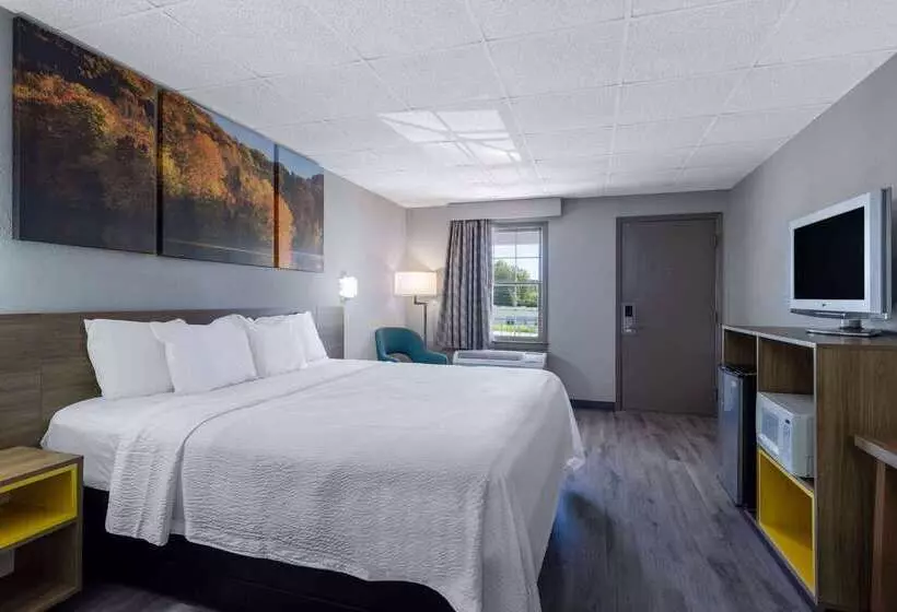 호텔 Days Inn By Wyndham Lincolnton