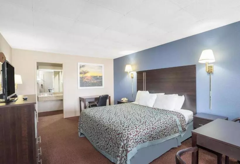 호텔 Days Inn By Wyndham Lincolnton