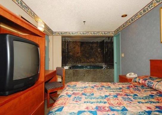 בית מלון כפרי Econo Lodge South Ozone Park