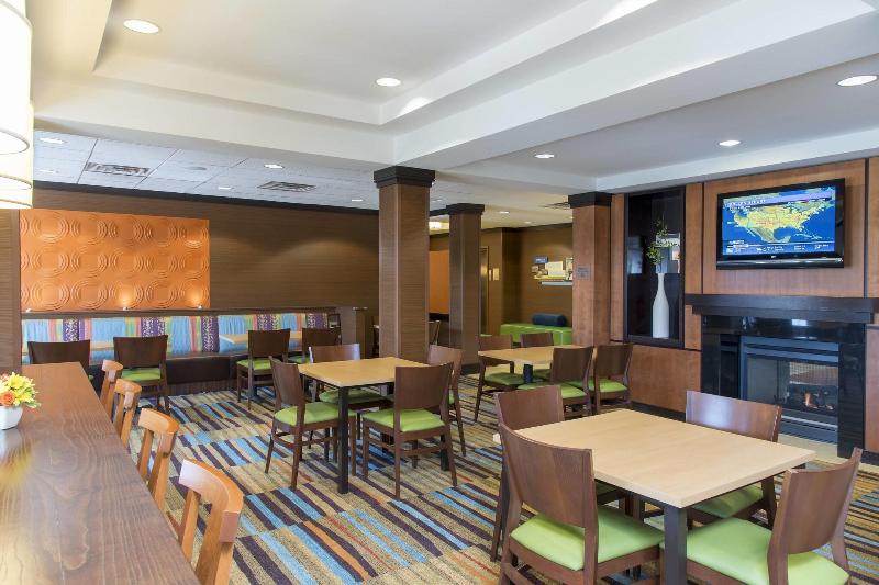 فندق Fairfield Inn & Suites By Marriott Omaha Downtown