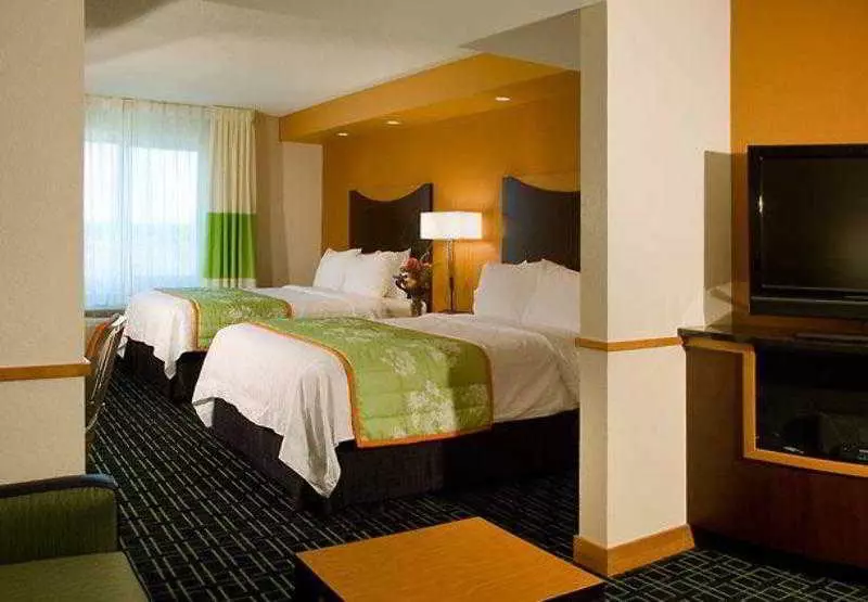 Otel Fairfield Inn & Suites By Marriott Omaha Downtown