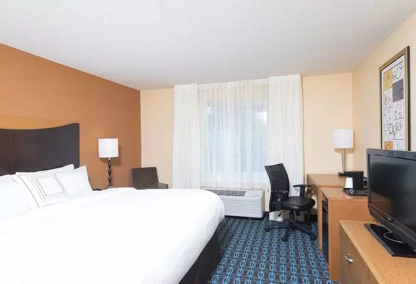 Otel Fairfield Inn & Suites By Marriott Omaha Downtown