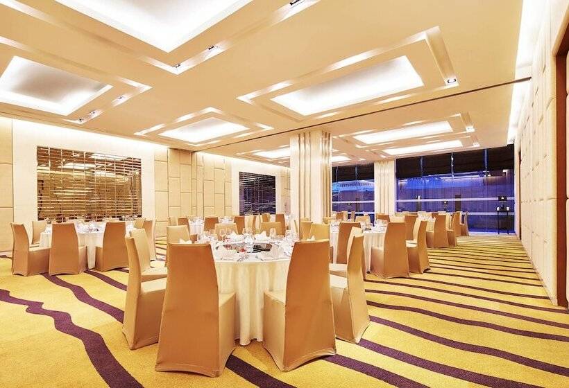 Hotel Four Points By Sheraton Bangkok Sukhumvit 15