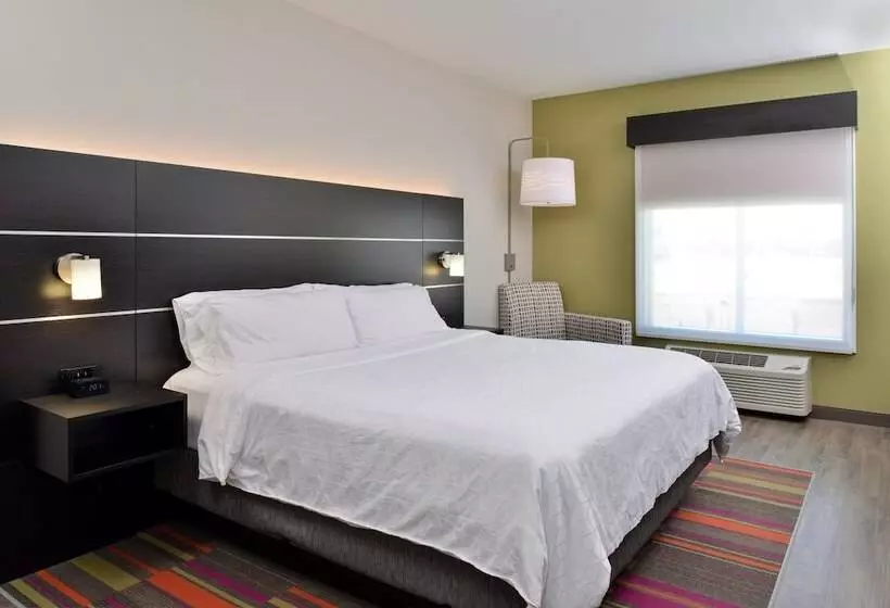 Holiday Inn Express Hotel & Suites Carthage, An Ihg