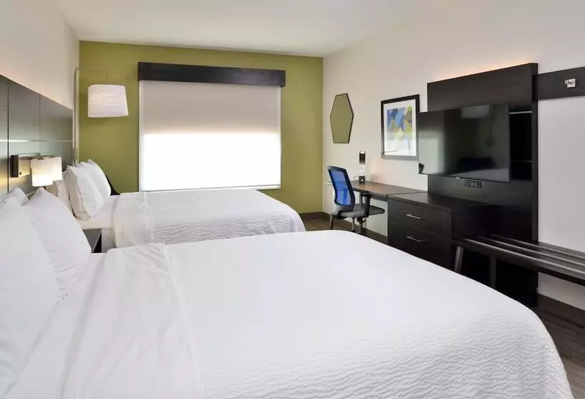 Holiday Inn Express Hotel & Suites Carthage, An Ihg