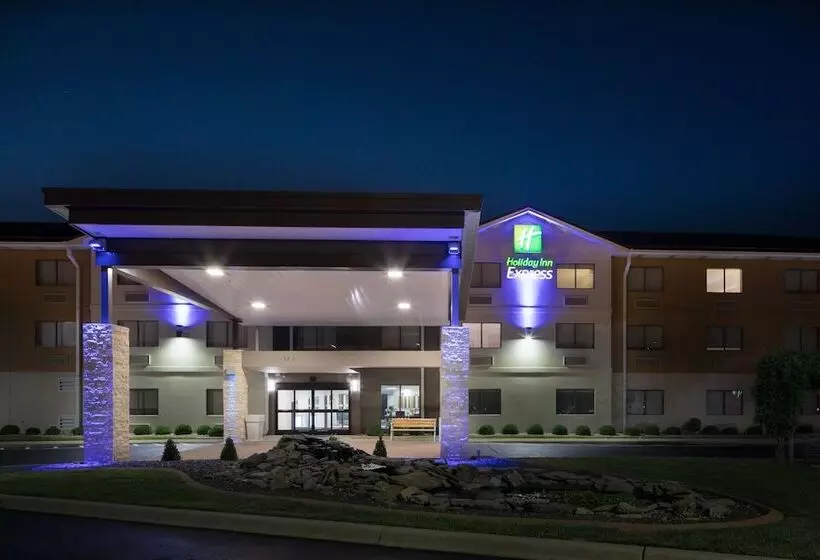 Отель Holiday Inn Express Louisville Northeast, An Ihg