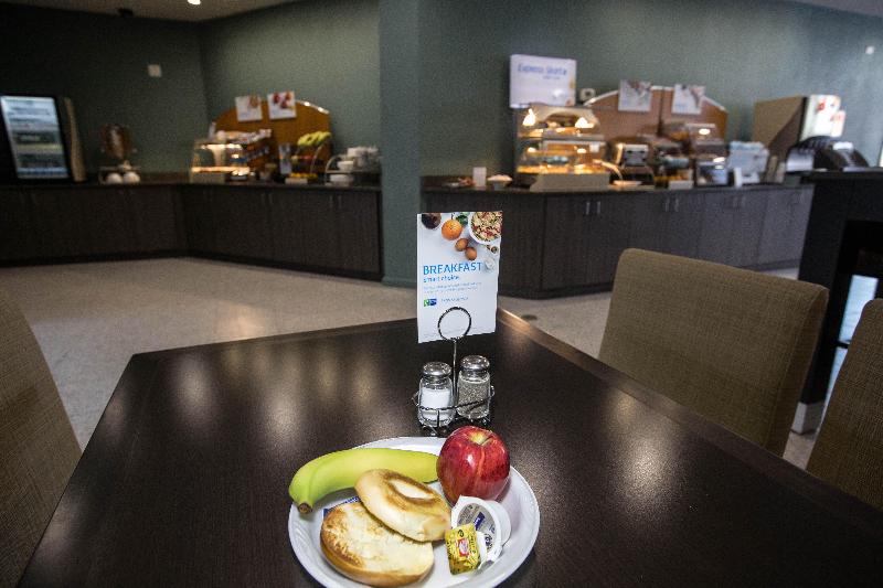 فندق Holiday Inn Express St. Louis Central West End, An Ihg