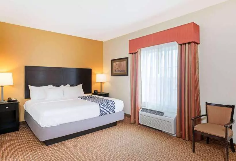 酒店 La Quinta By Wyndham Stillwater  University Area