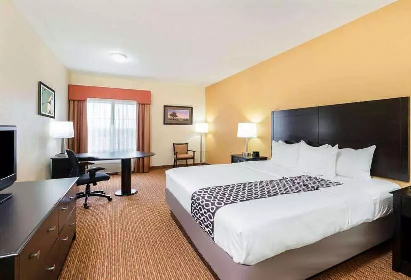 酒店 La Quinta By Wyndham Stillwater  University Area