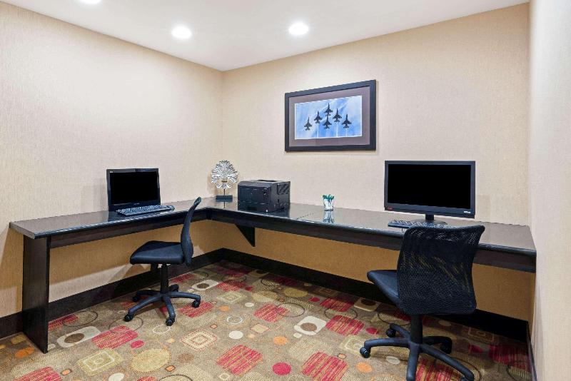 בית מלון כפרי La Quinta By Wyndham Stillwater  University Area