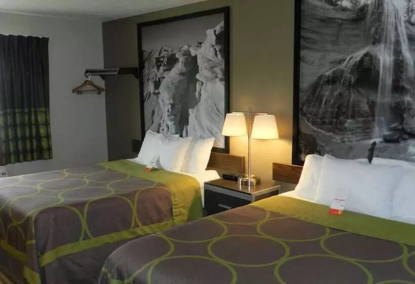 Отель Super 8 By Wyndham Fremont Ne