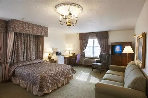 Lodge Hotel & Conference Center