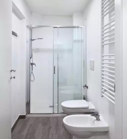 Miriam Hotel & Residence