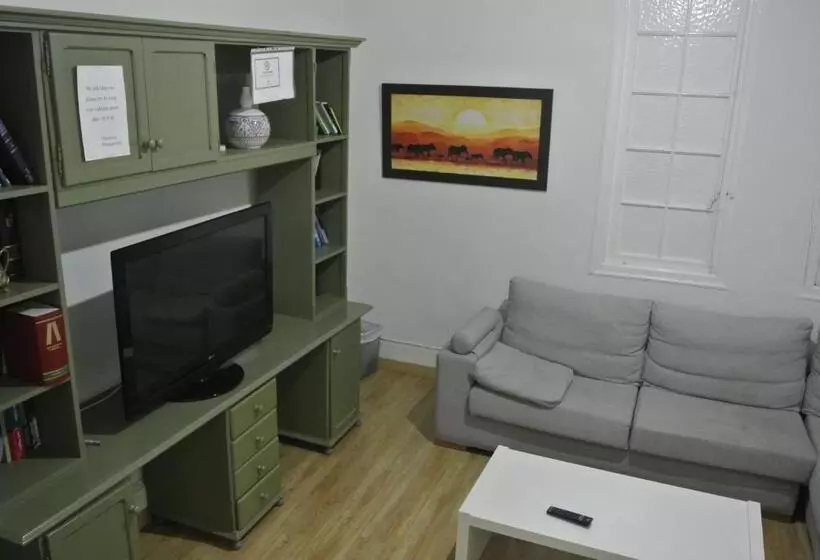 Pensión Santa Paula