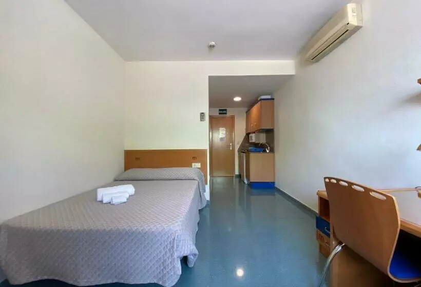 ホテル Residencia Mediterraneo
