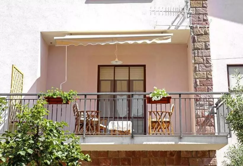 Aamiaismajoitus (B&B) Vaarak