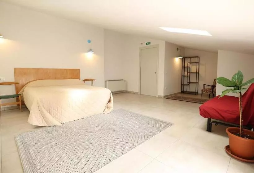 Aamiaismajoitus (B&B) Vaarak