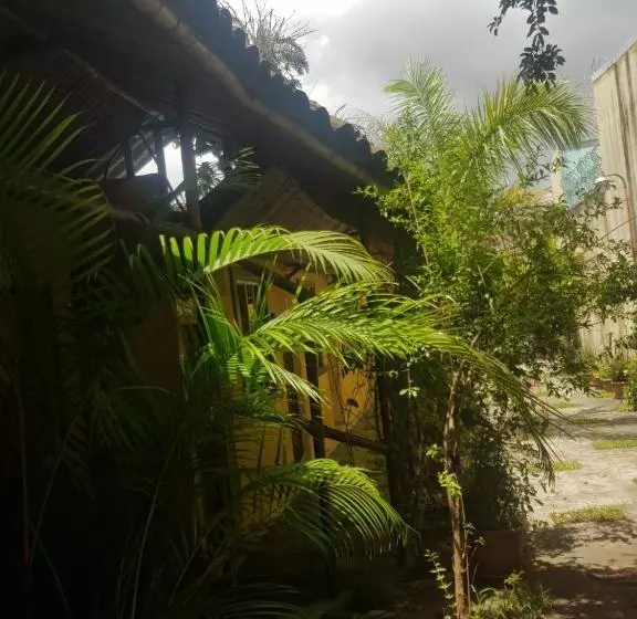 هتل El Patio De Don Moncho