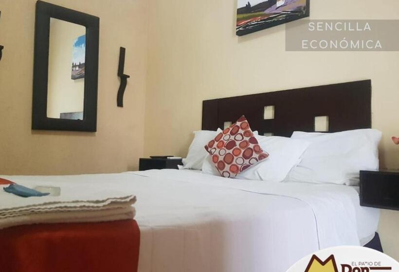 هتل El Patio De Don Moncho