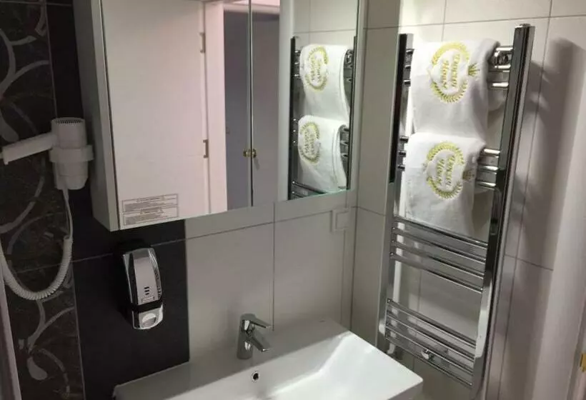 Hotelli Doctor House